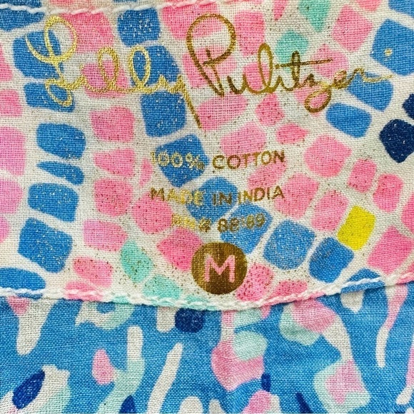 Lily Pulitzer Women’s Sz Medium Blue Mosaic V-Neck 3/4 Sleeve Lightweight Blouse - Picture 10 of 10